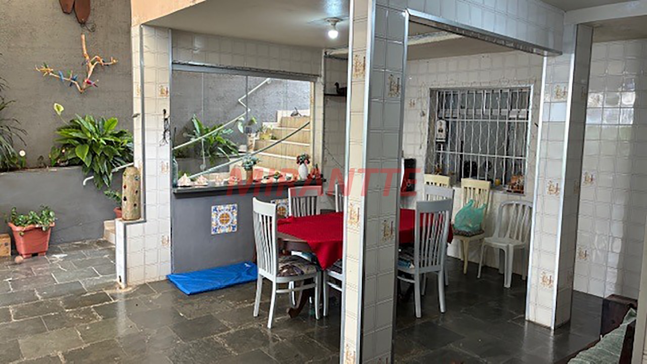 Casa terrea de 330m² com 4 quartos em Imirim