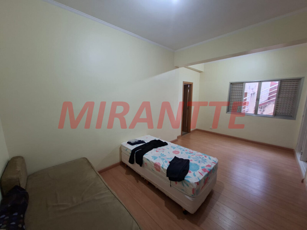 Sobrado de 245m² com 4 quartos em Jardim São Paulo