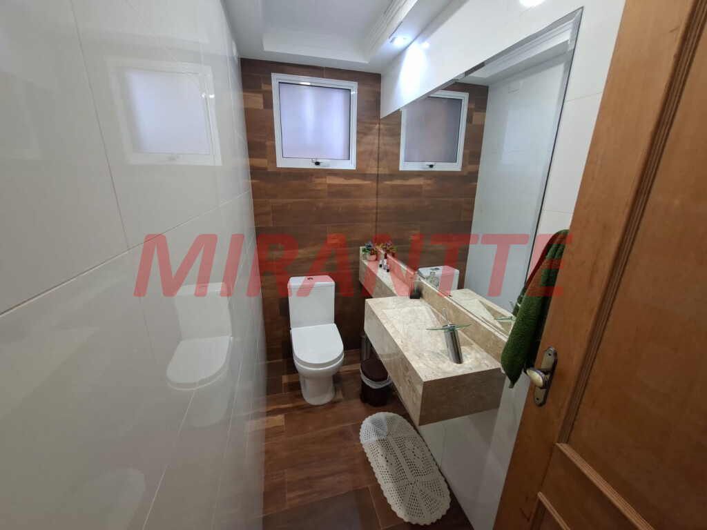 Sobrado de 245m² com 4 quartos em Jardim São Paulo