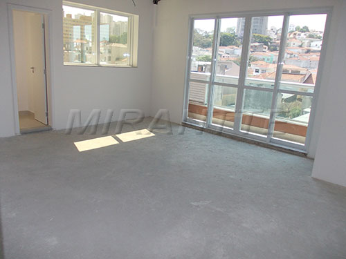 Comercial de 37m² em Santana