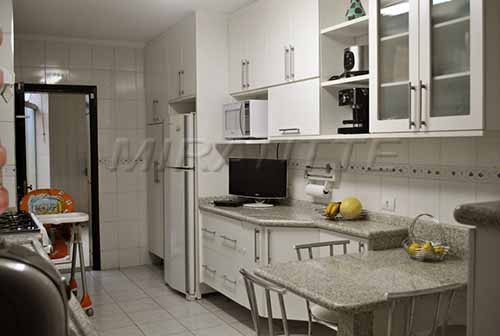 Sobrado de 138m² com 3 quartos em Vila Gustavo