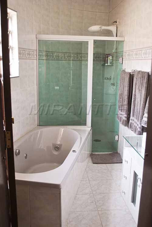Sobrado de 138m² com 3 quartos em Vila Gustavo