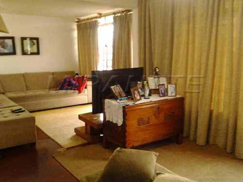 Sobrado de 180m² com 3 quartos em Horto Florestal