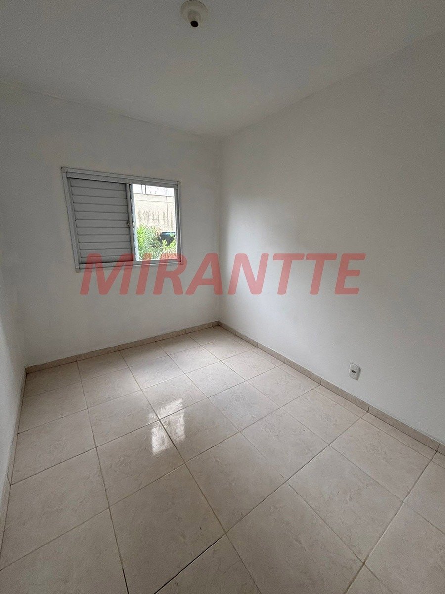 Apartamento de 54m² com 2 quartos em Jaçana