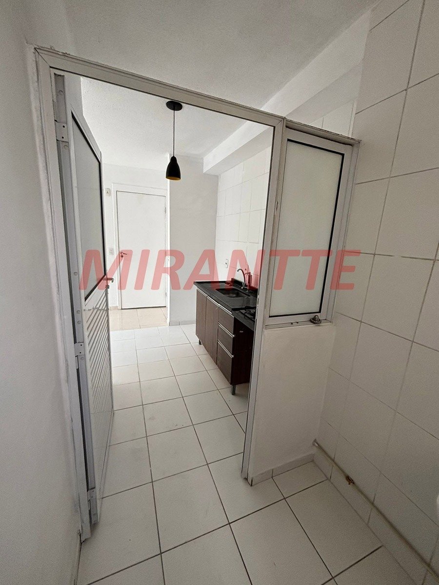 Apartamento de 54m² com 2 quartos em Jaçana