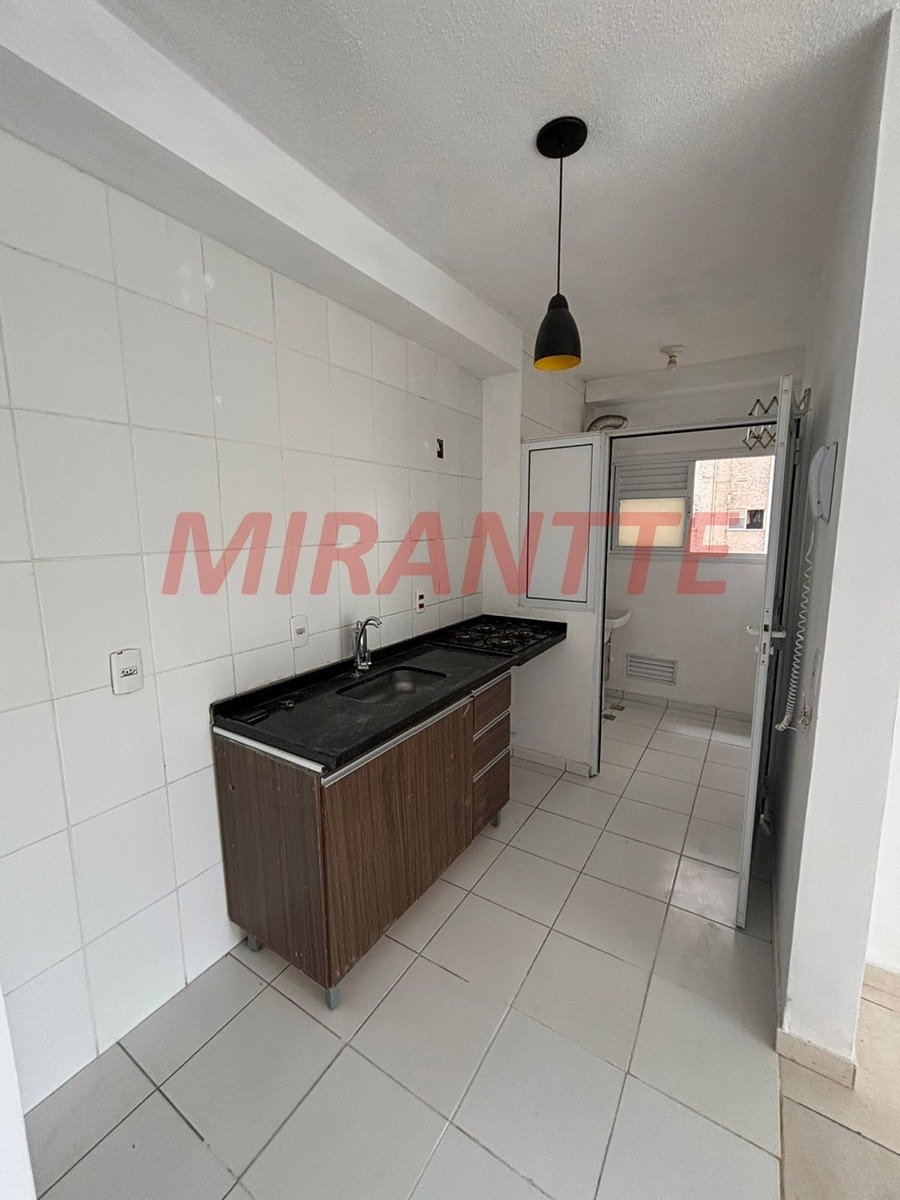 Apartamento de 54m² com 2 quartos em Jaçana