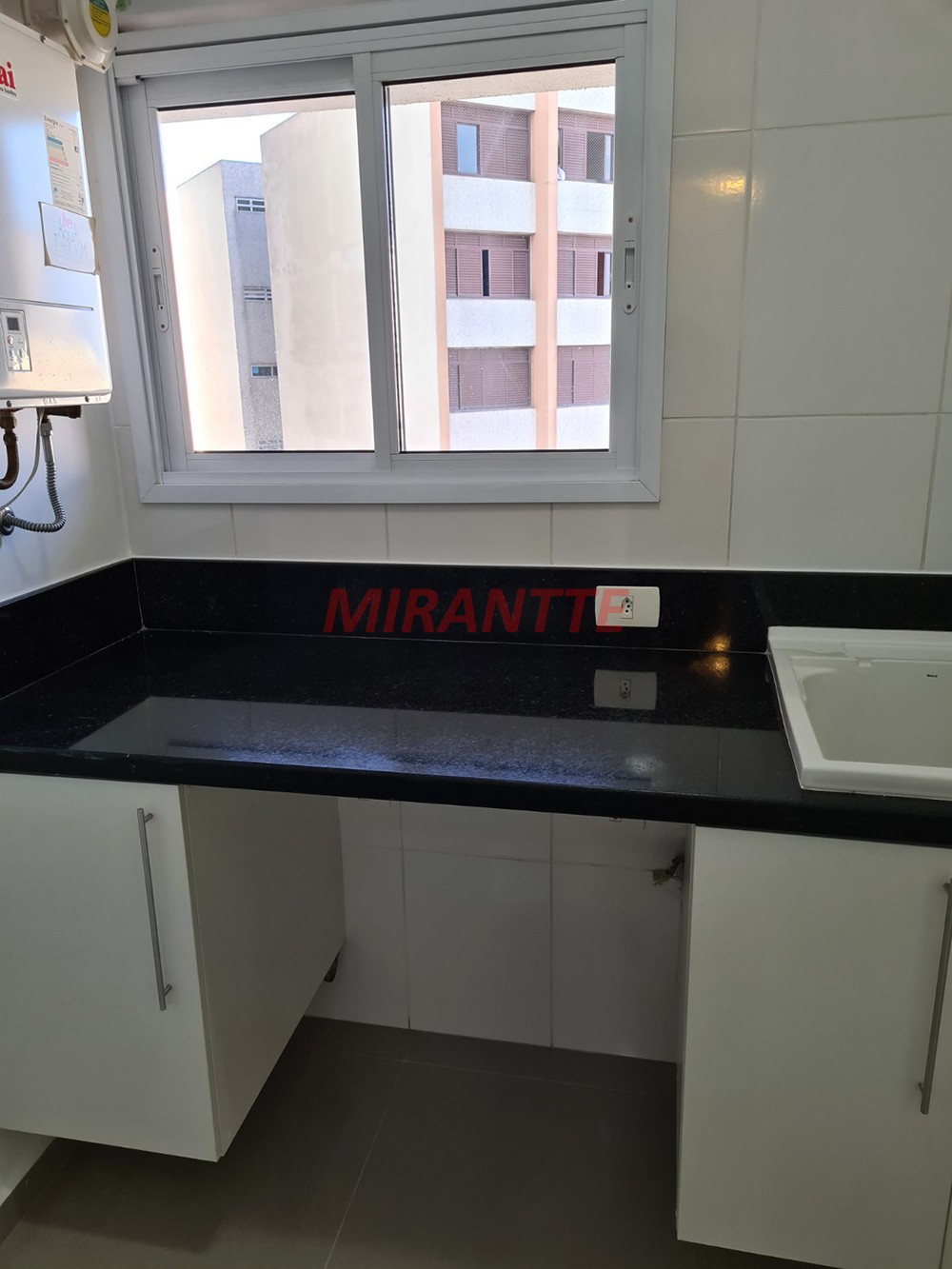 Apartamento de 77m² com 2 quartos em Santana