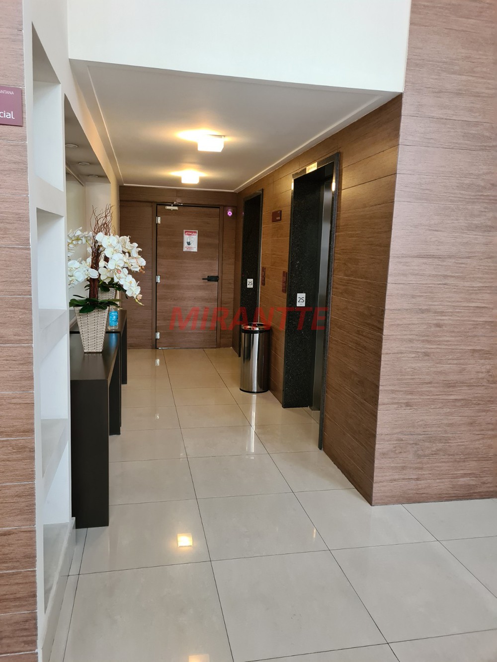 Apartamento de 77m² com 2 quartos em Santana