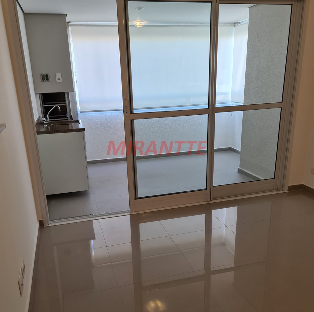 Apartamento de 77m² com 2 quartos em Santana