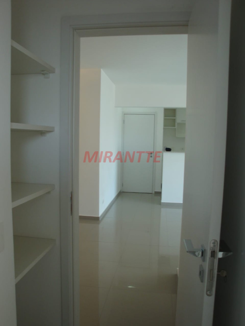 Apartamento de 77m² com 2 quartos em Santana