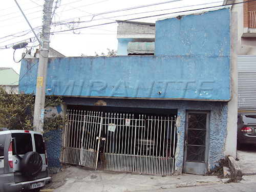 Casa terrea de 242m² com 3 quartos em Casa Verde Alta