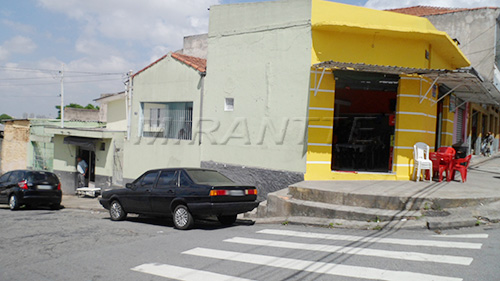 Comercial de 459m² em Casa Verde
