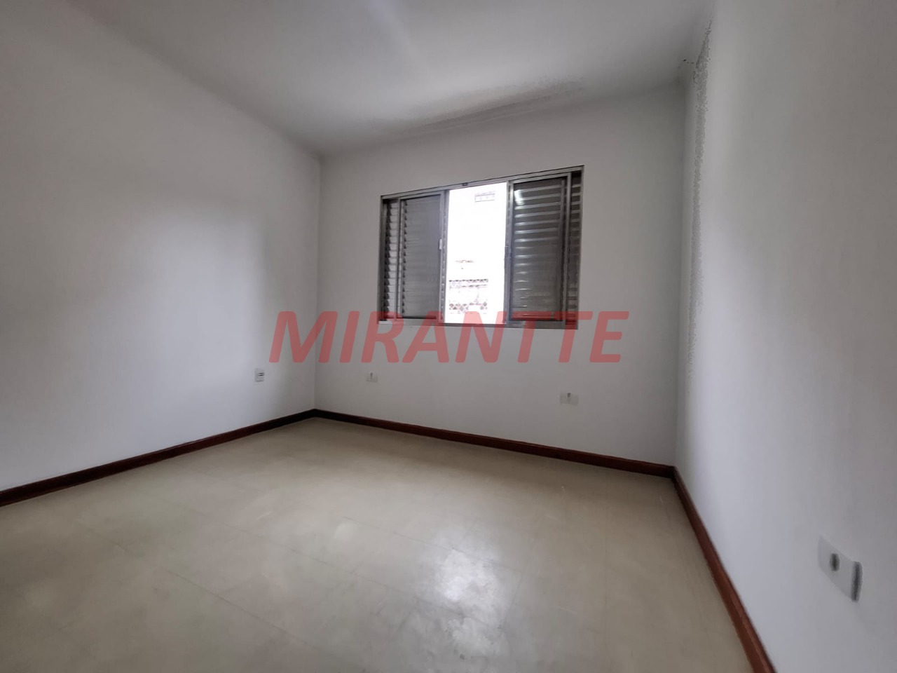 Sobrado de 132m² com 3 quartos em Limão