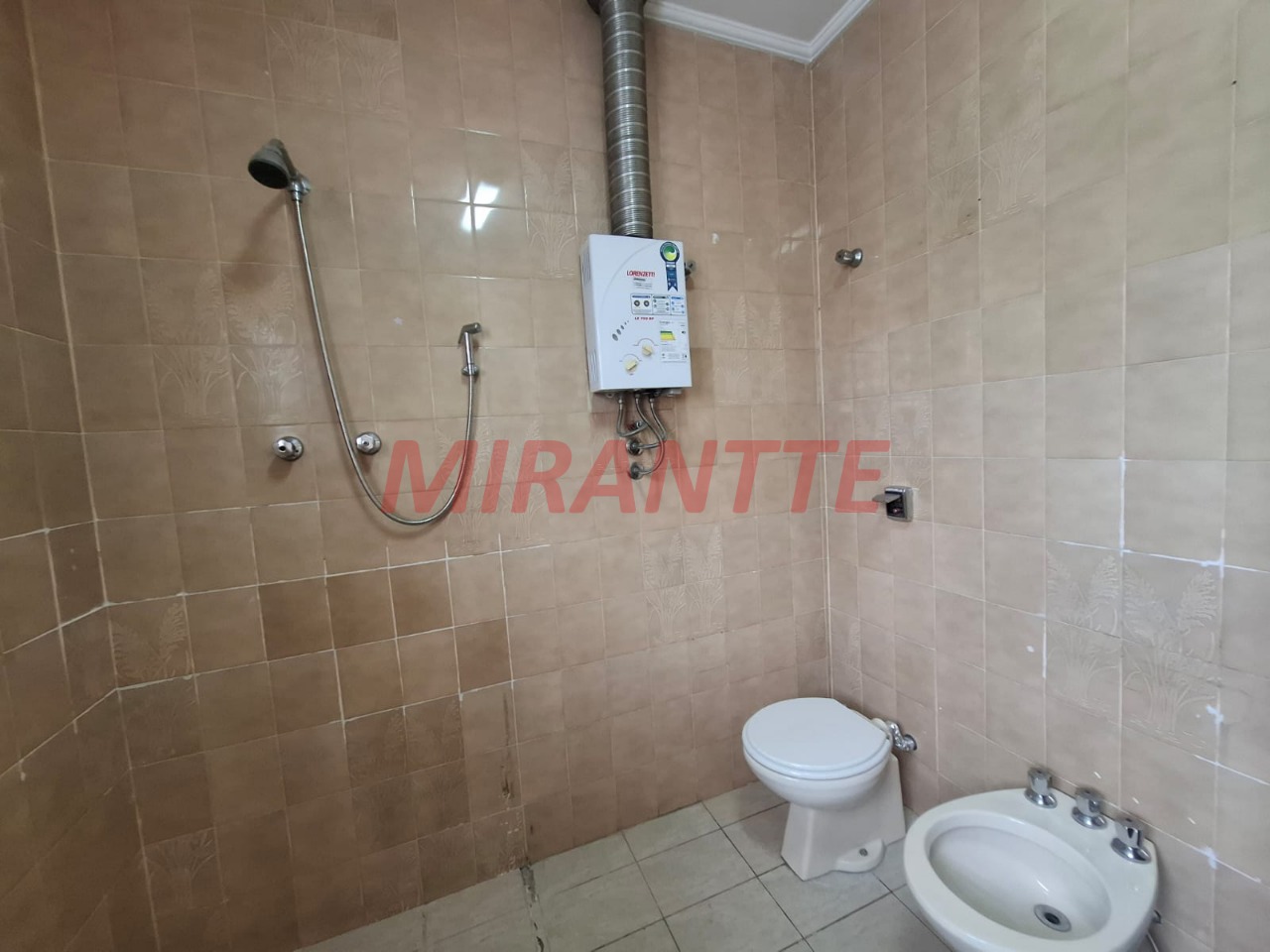 Sobrado de 132m² com 3 quartos em Limão