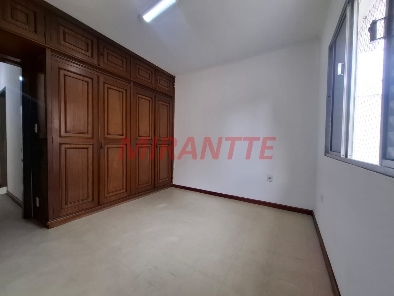 Sobrado de 132m² com 3 quartos em Limão