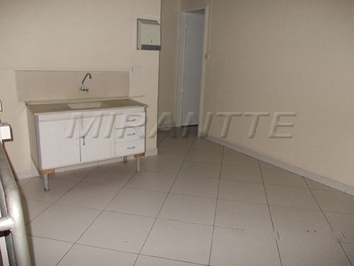 Comercial de 320m² em Santana