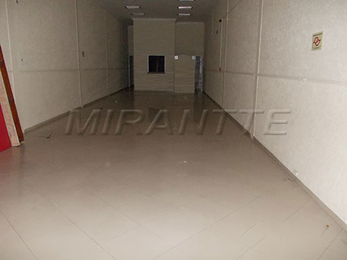 Comercial de 320m² em Santana