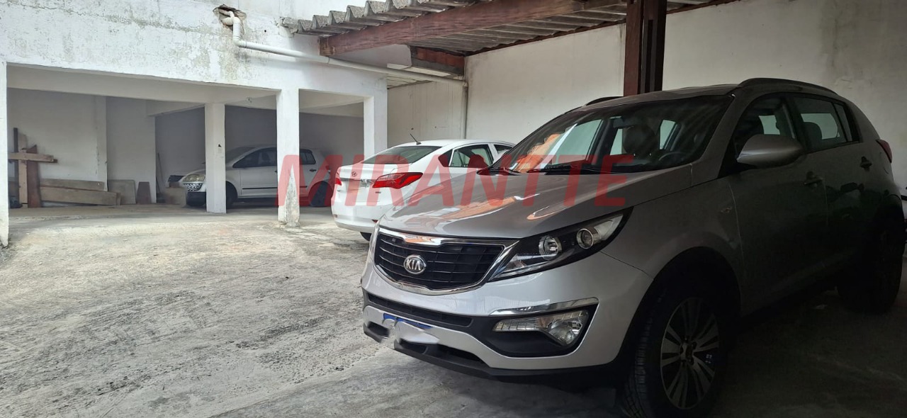 Sobrado de 270m² com 4 quartos em Vila Nova Cachoeirinha