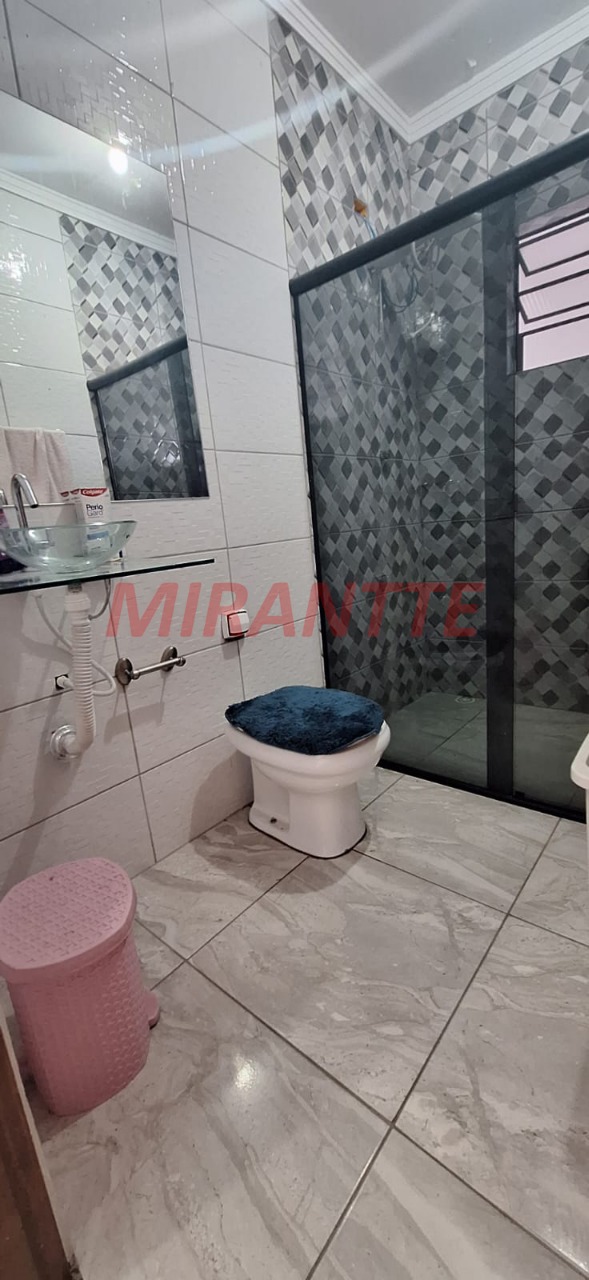 Sobrado de 270m² com 4 quartos em Vila Nova Cachoeirinha