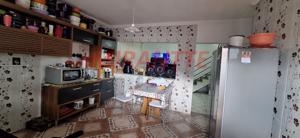 Sobrado de 270m² com 4 quartos em Vila Nova Cachoeirinha