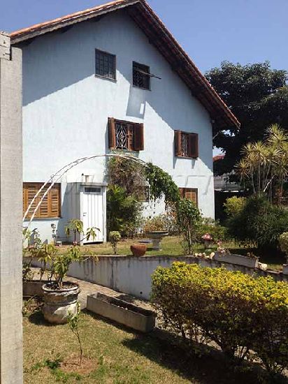 Sobrado de 526m² com 4 quartos em Mandaqui