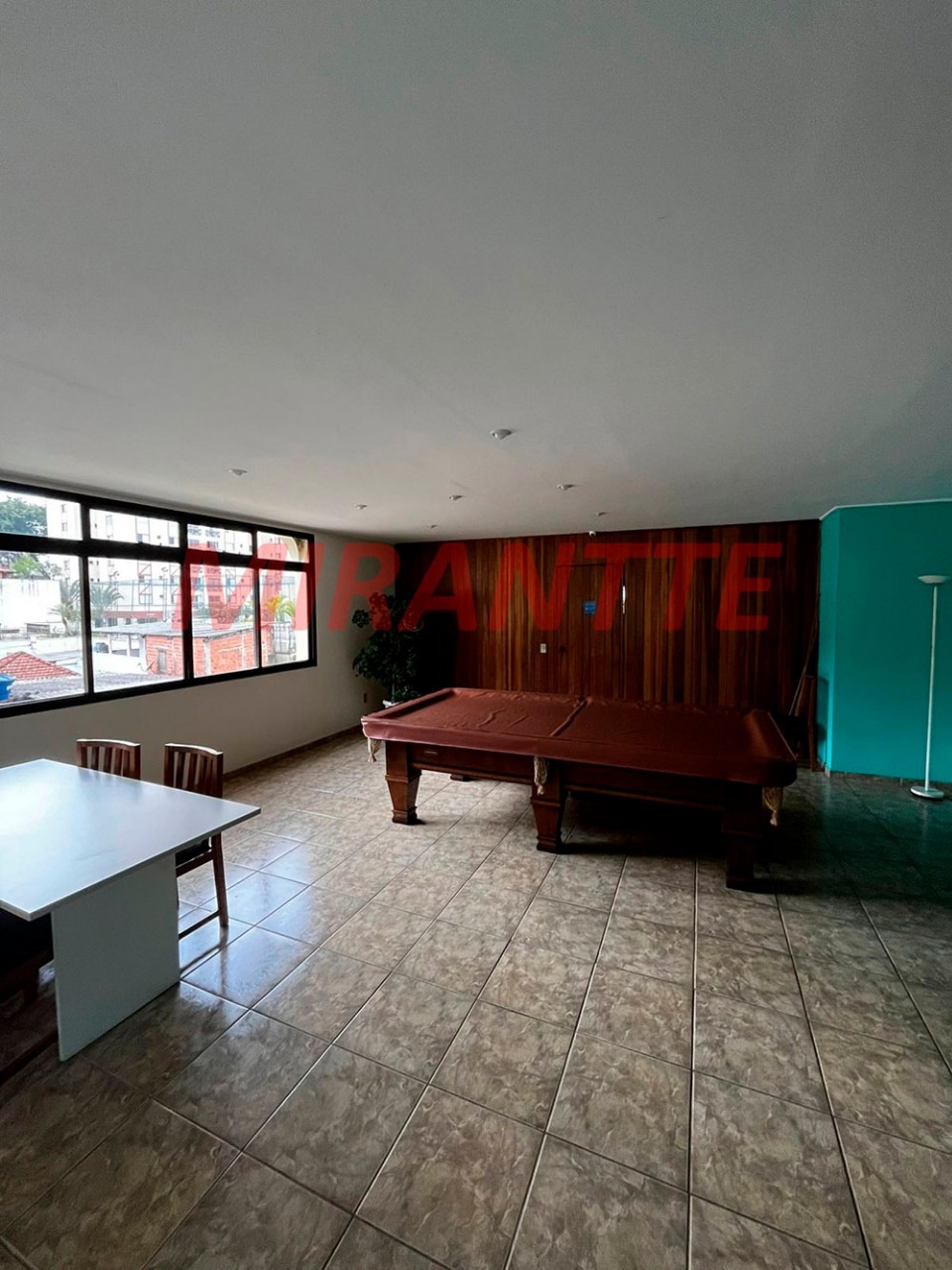 Cobertura de 350m² com 4 quartos em Horto Florestal