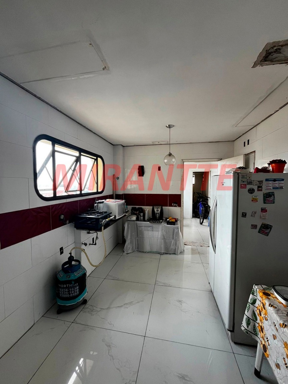Cobertura de 350m² com 4 quartos em Horto Florestal
