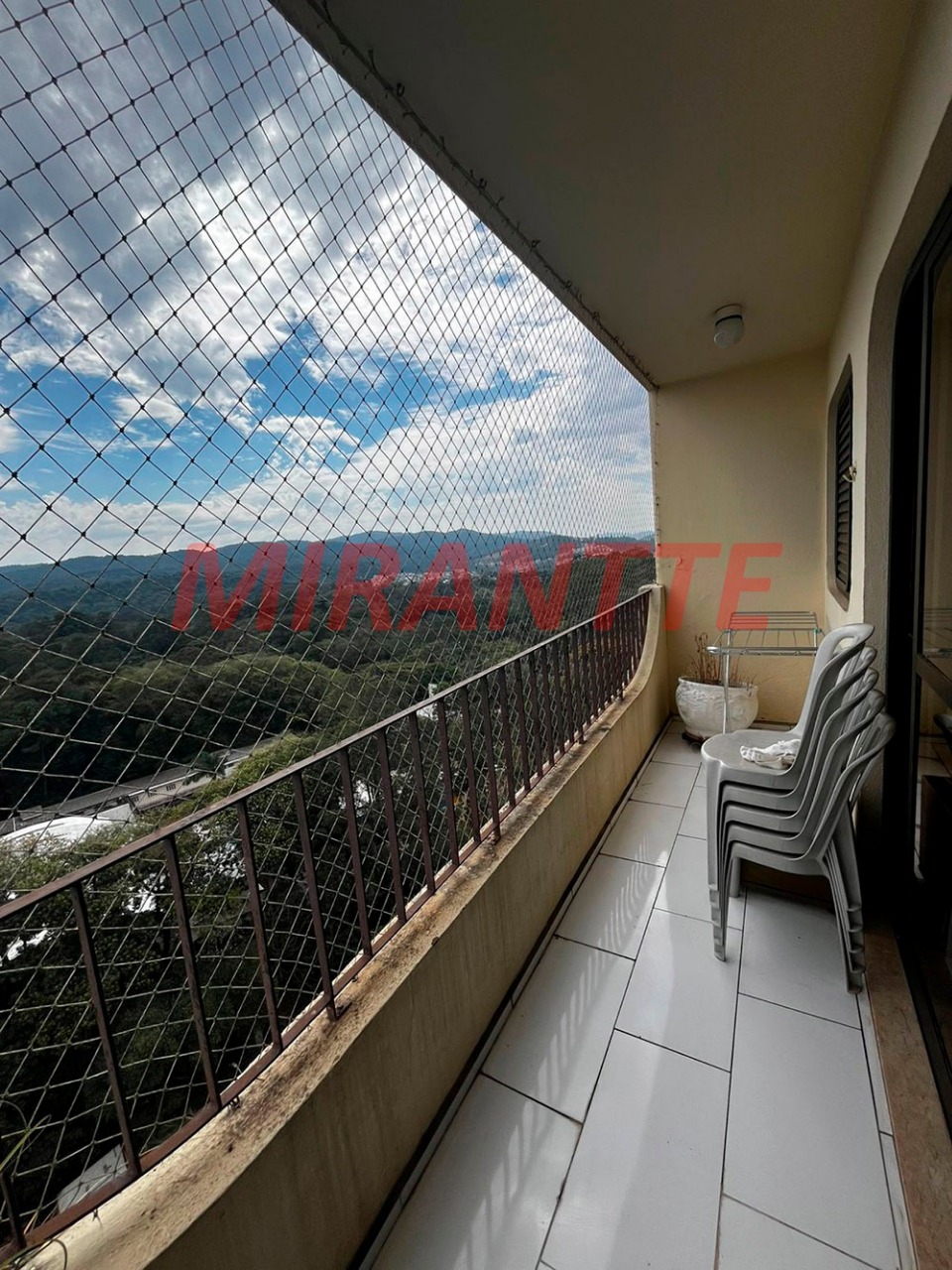 Cobertura de 350m² com 4 quartos em Horto Florestal