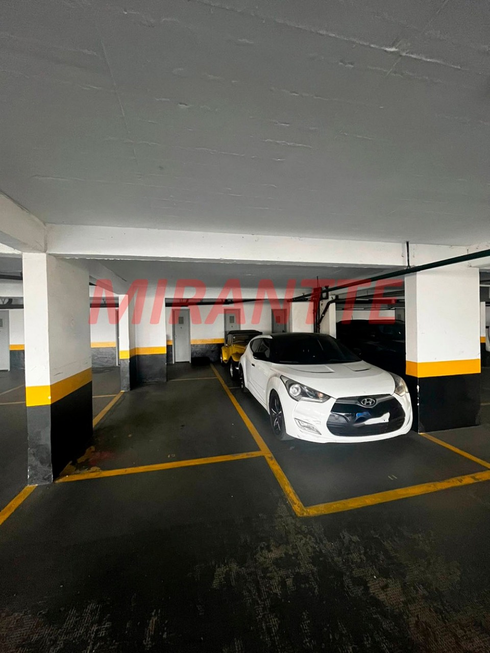 Cobertura de 350m² com 4 quartos em Horto Florestal
