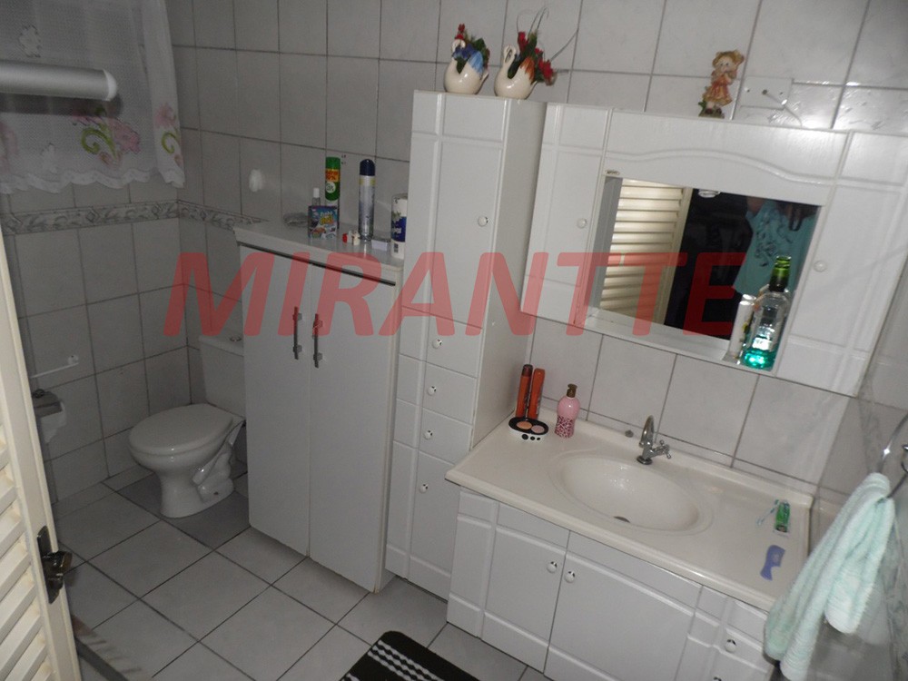 Sobrado com 10 quartos em Casa Verde