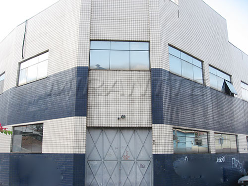 Comercial de 710m² em Santana