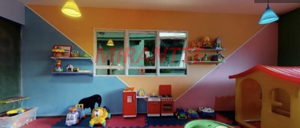 Apartamento de 70m² com 3 quartos em Limão