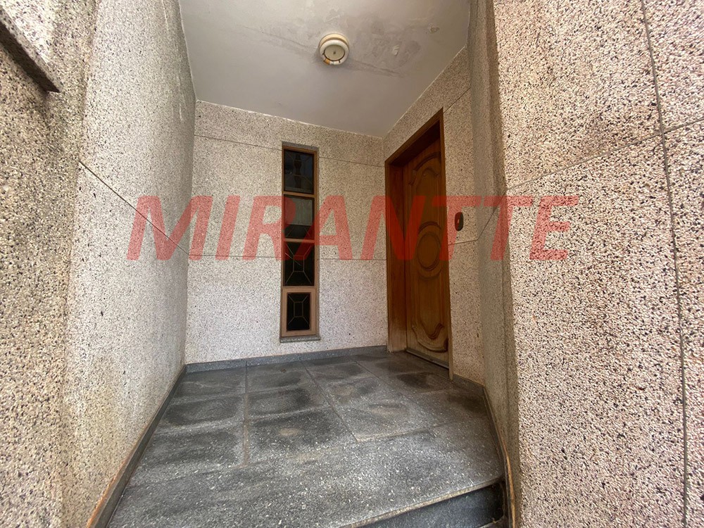 Sobrado de 403m² com 4 quartos em Jardim Tremembé