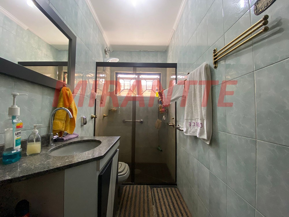 Sobrado de 403m² com 4 quartos em Jardim Tremembé