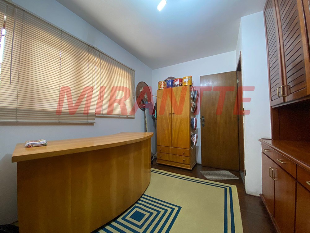 Sobrado de 403m² com 4 quartos em Jardim Tremembé
