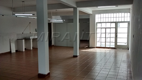 Comercial de 100m² em Vila Nova Cachoeirinha