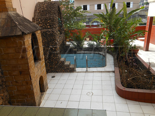 Sobrado de 1000m² com 4 quartos em Cachoeirinha