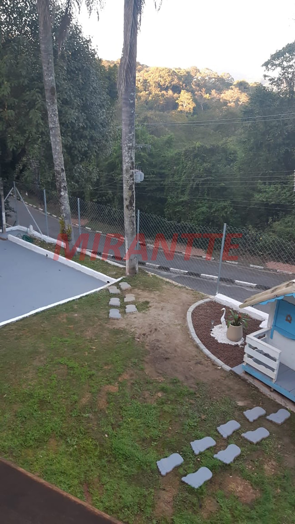 Casa terrea de 300m² com 3 quartos em Serra Da Cantareira