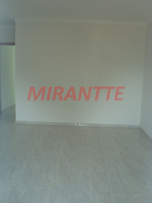 Sobrado de 200m² com 3 quartos em Jardim Virginia Bianca