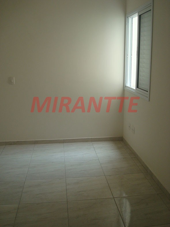 Sobrado de 200m² com 3 quartos em Jardim Virginia Bianca