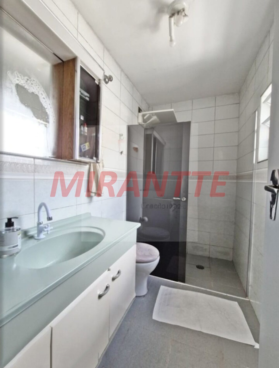 Sobrado de 150m² com 3 quartos em Santana