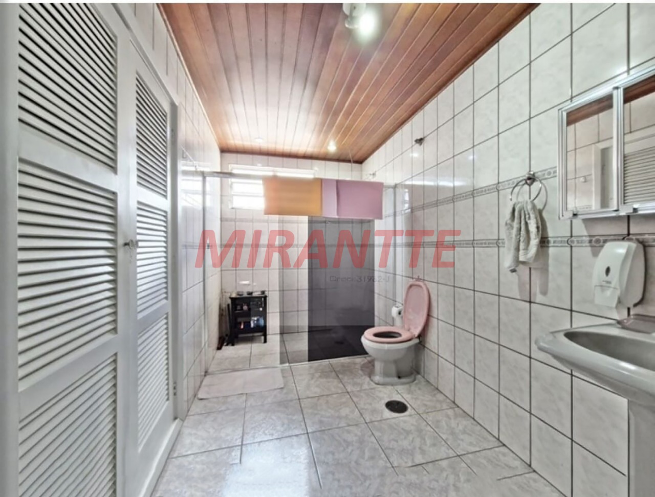 Sobrado de 150m² com 3 quartos em Santana
