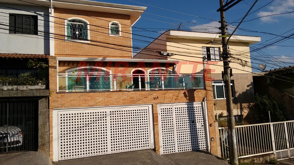 Sobrado de 210m² com 3 quartos em Parada Inglesa