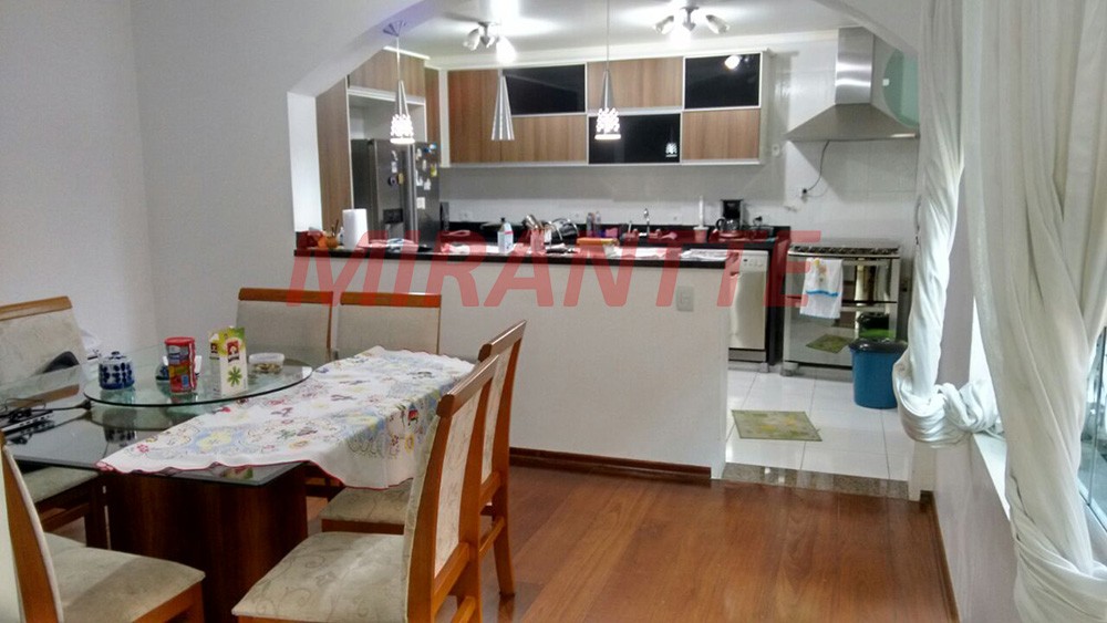 Sobrado de 210m² com 3 quartos em Parada Inglesa