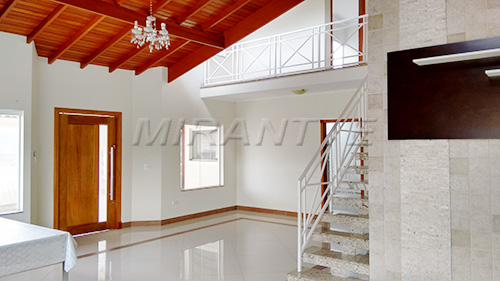 Sobrado de 400m² com 4 quartos em Jardim Virginia Bianca