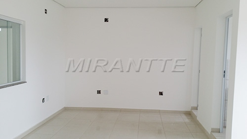 Comercial de 750m² em Jardim Japão
