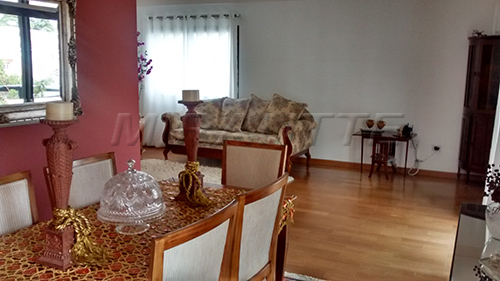 Apartamento de 173m² com 4 quartos em Santana