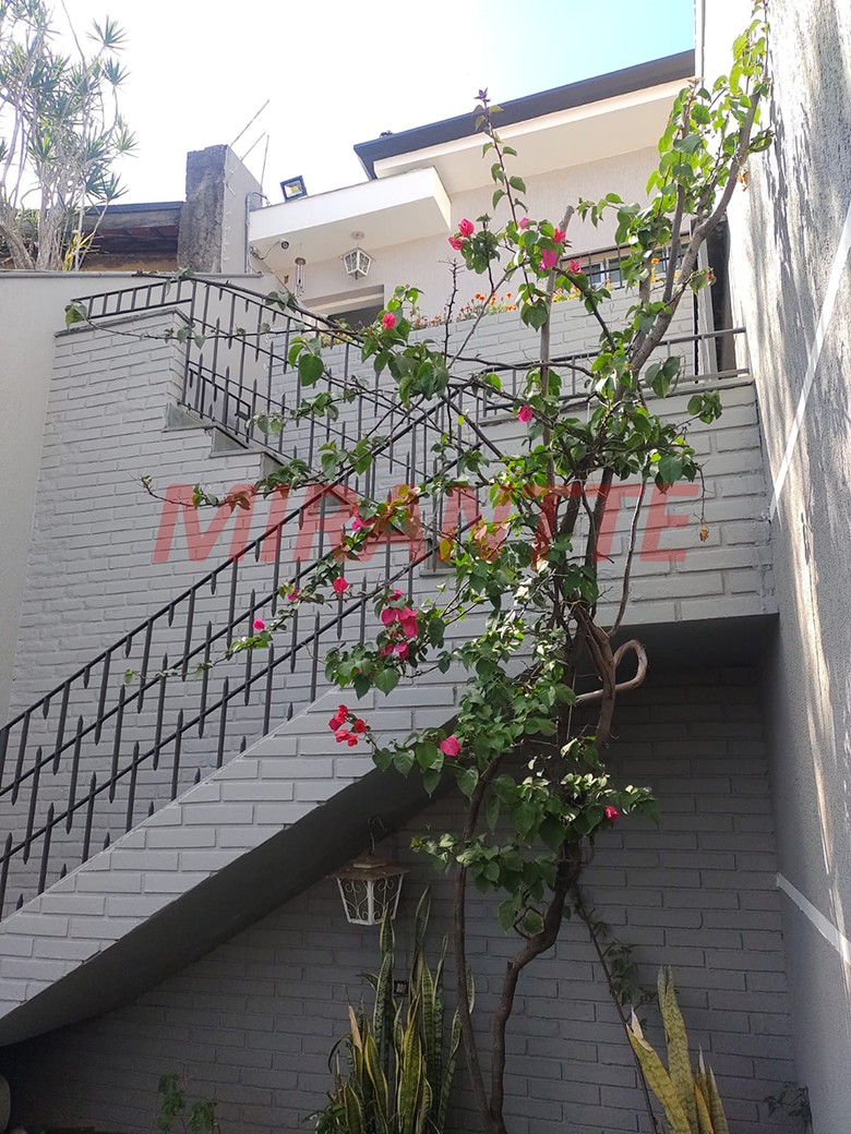Sobrado de 266m² com 5 quartos em Vila Albertina