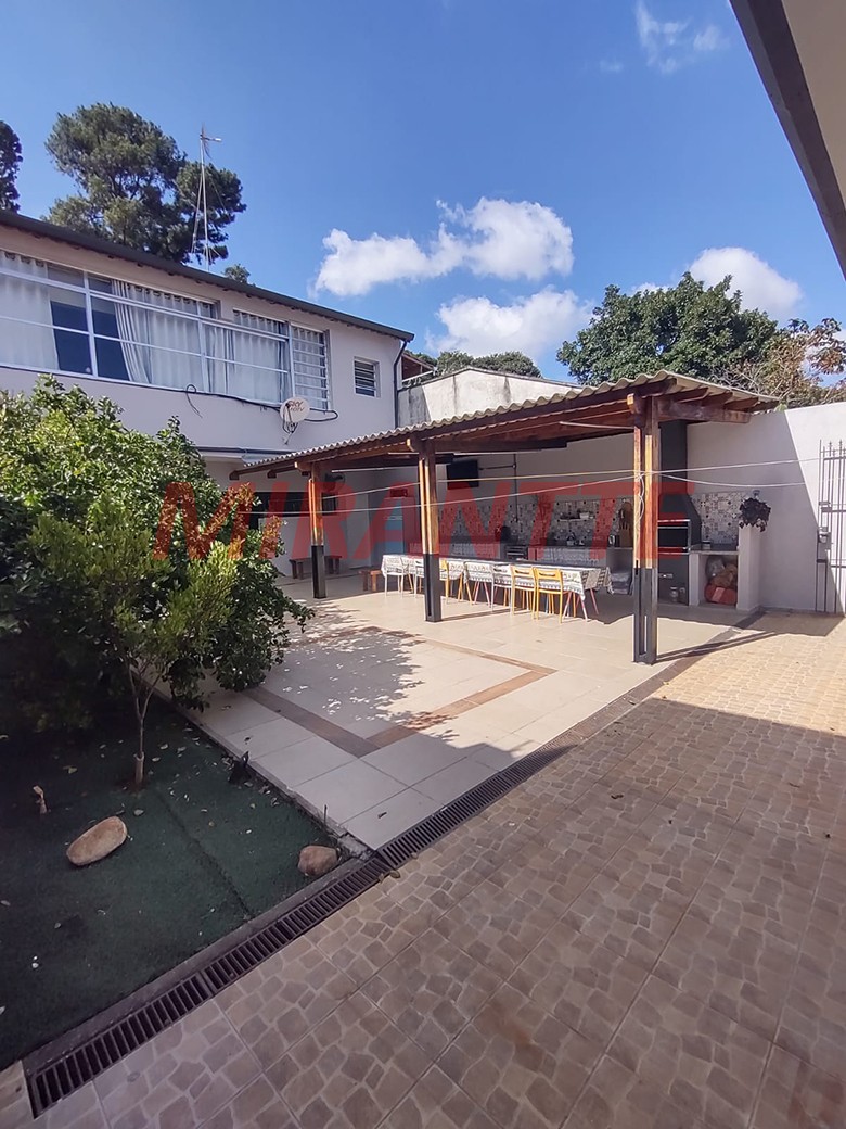 Sobrado de 266m² com 5 quartos em Vila Albertina