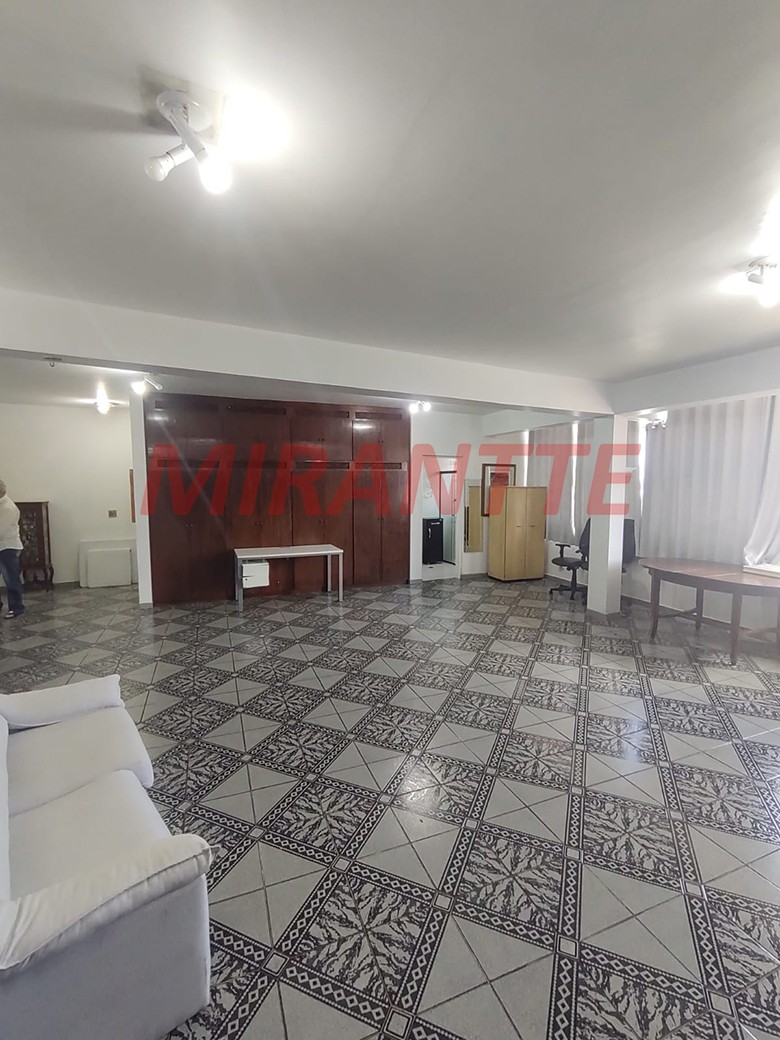 Sobrado de 266m² com 5 quartos em Vila Albertina